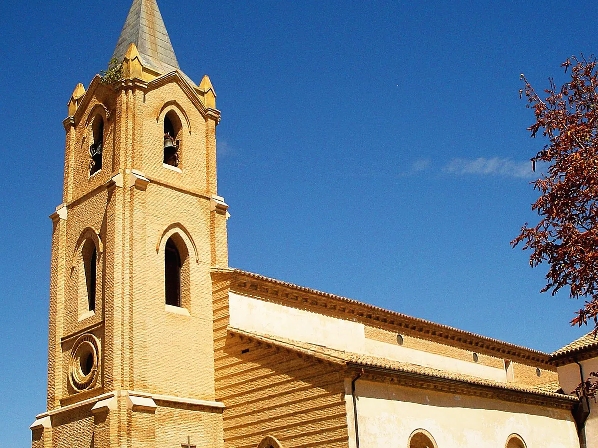 Iglesia de San Pedro Apóstol, Zuera